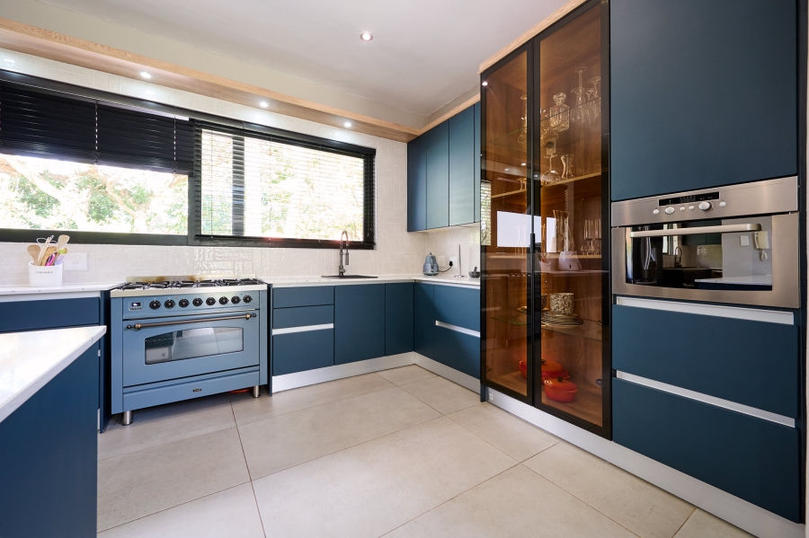 5 Bedroom Property for Sale in Carlswald Estate Gauteng