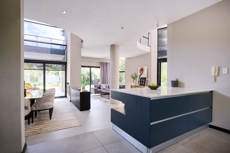 5 Bedroom Property for Sale in Carlswald Estate Gauteng