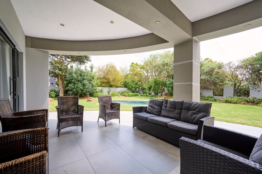 5 Bedroom Property for Sale in Carlswald Estate Gauteng