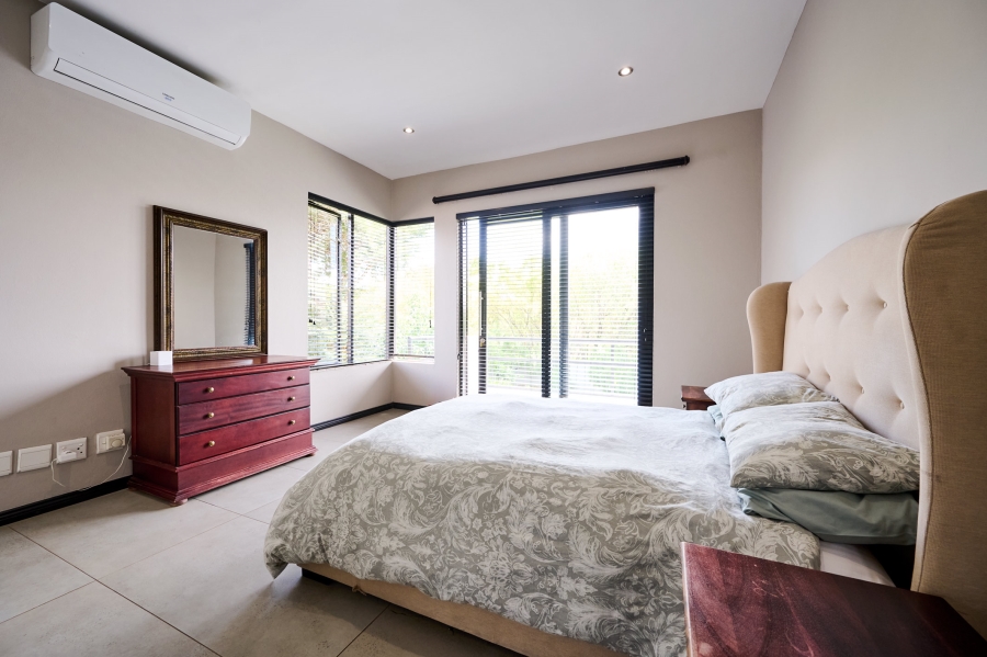 5 Bedroom Property for Sale in Carlswald Estate Gauteng