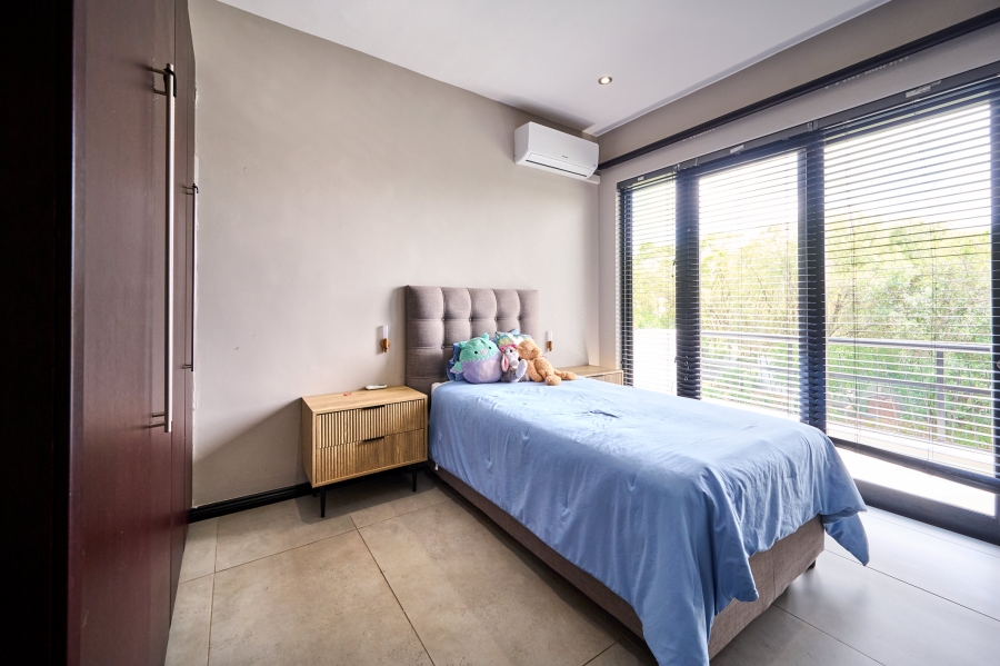 5 Bedroom Property for Sale in Carlswald Estate Gauteng