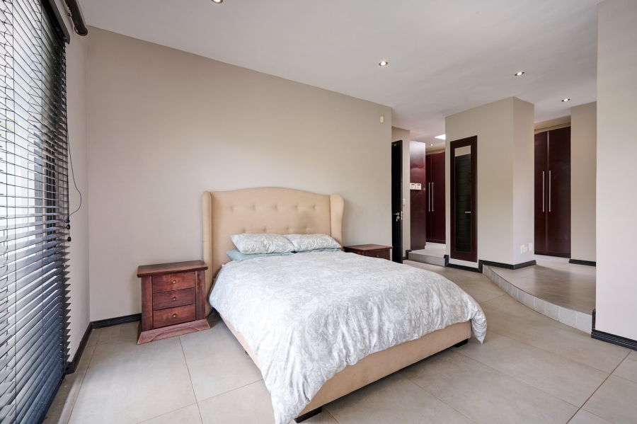 5 Bedroom Property for Sale in Carlswald Estate Gauteng