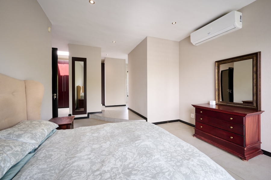 5 Bedroom Property for Sale in Carlswald Estate Gauteng