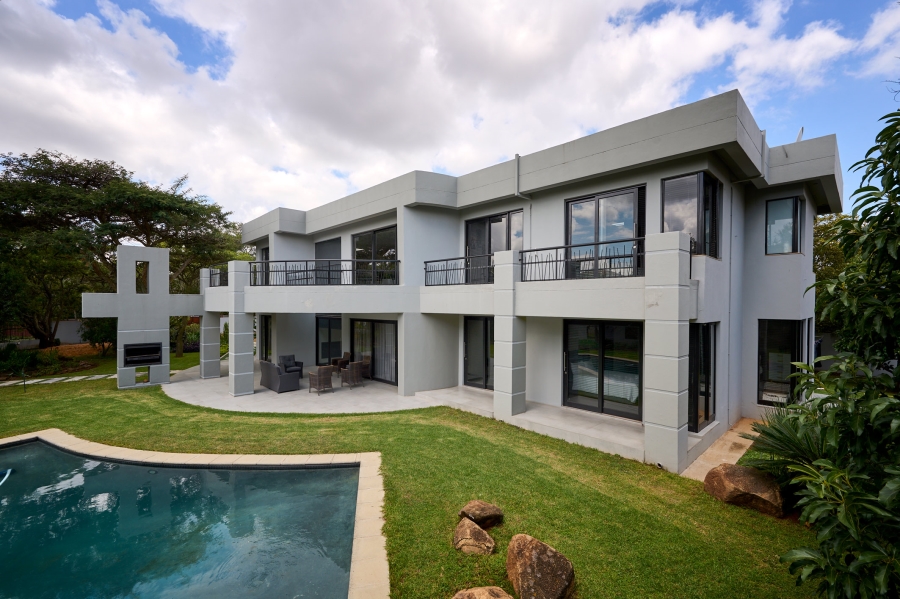 5 Bedroom Property for Sale in Carlswald Estate Gauteng