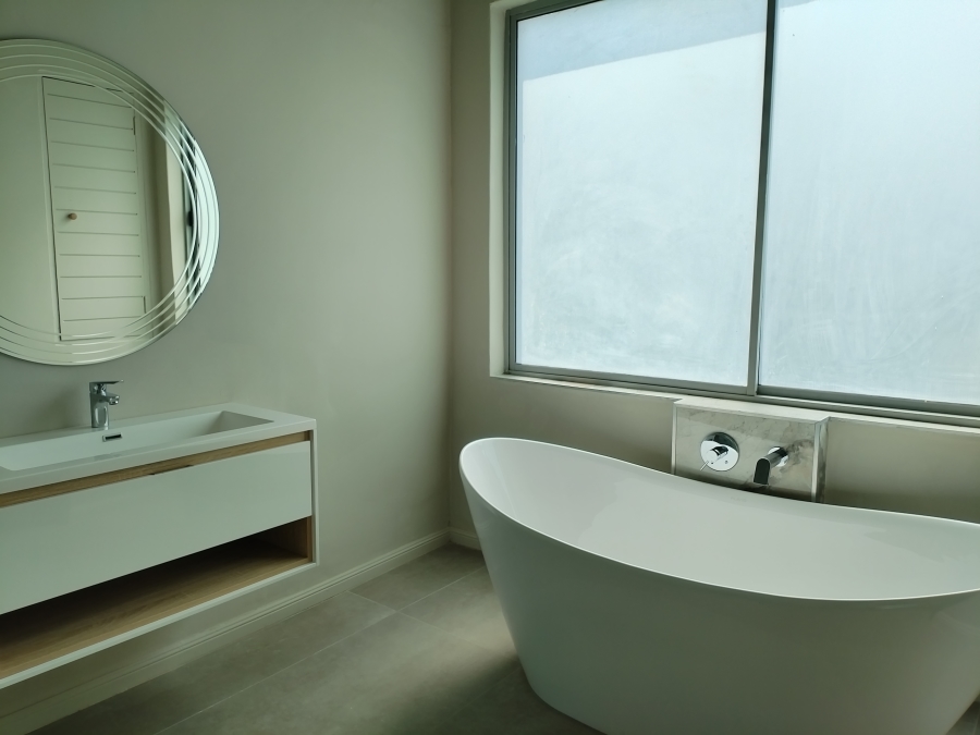 To Let 5 Bedroom Property for Rent in Hyde Park Gauteng