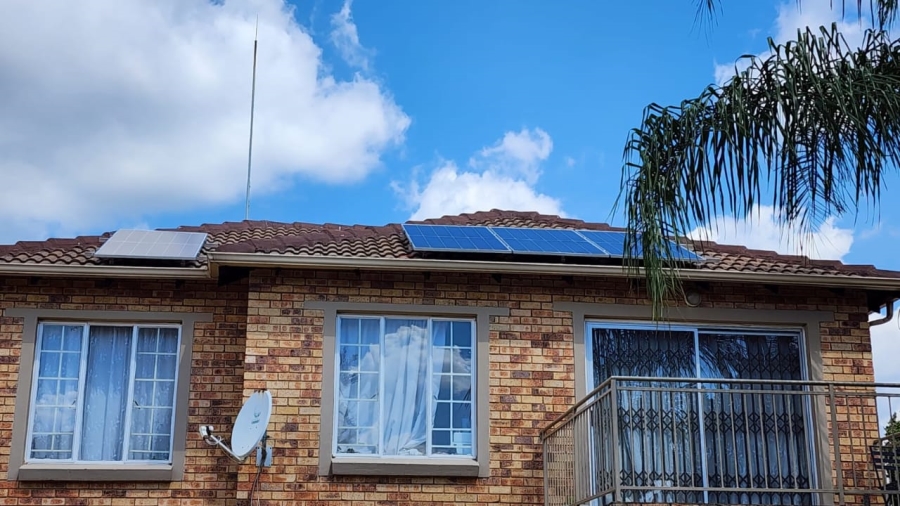 3 Bedroom Property for Sale in Olivedale Gauteng