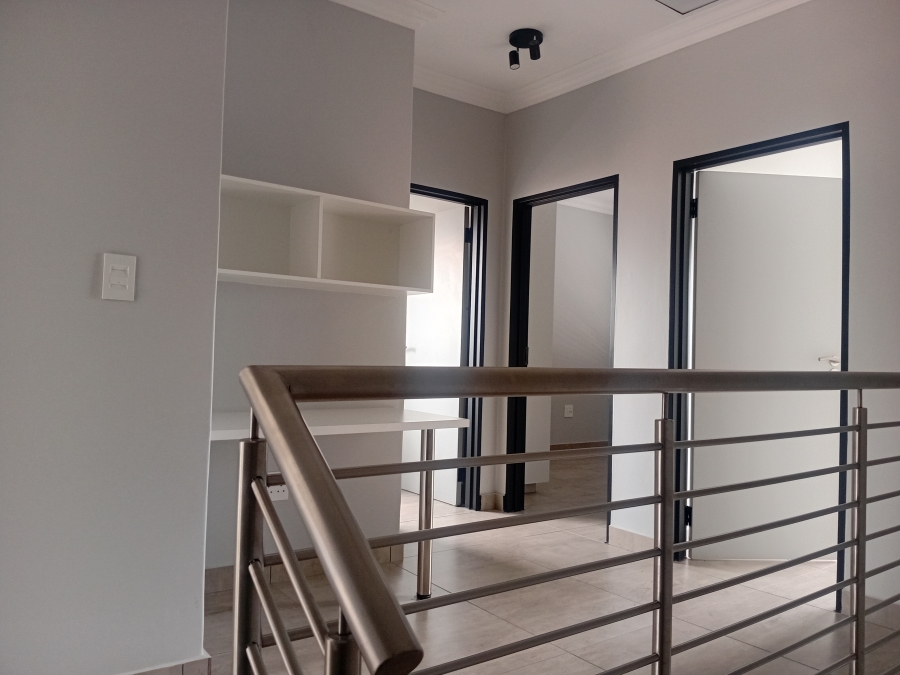 To Let 3 Bedroom Property for Rent in Olympus AH Gauteng