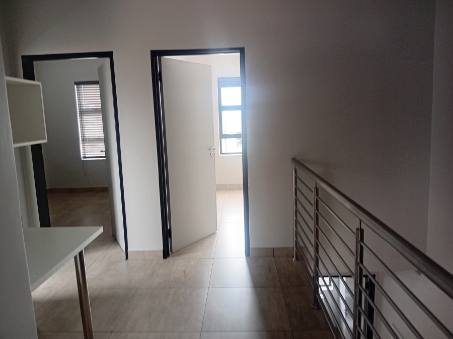 To Let 3 Bedroom Property for Rent in Olympus AH Gauteng