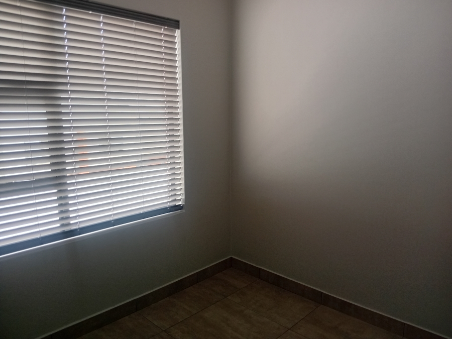 To Let 3 Bedroom Property for Rent in Olympus AH Gauteng