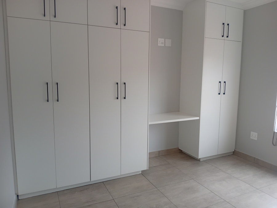 To Let 3 Bedroom Property for Rent in Olympus AH Gauteng