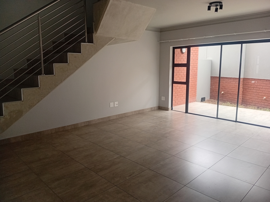 To Let 3 Bedroom Property for Rent in Olympus AH Gauteng