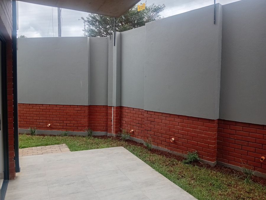 To Let 3 Bedroom Property for Rent in Olympus AH Gauteng