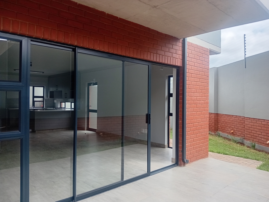 To Let 3 Bedroom Property for Rent in Olympus AH Gauteng