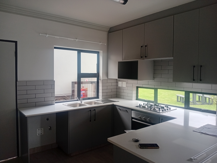 To Let 3 Bedroom Property for Rent in Olympus AH Gauteng