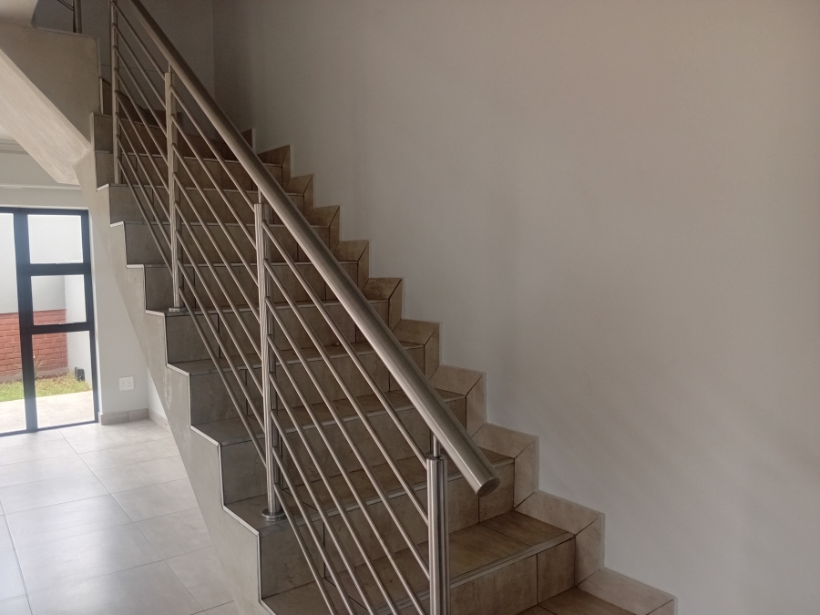 To Let 3 Bedroom Property for Rent in Olympus AH Gauteng