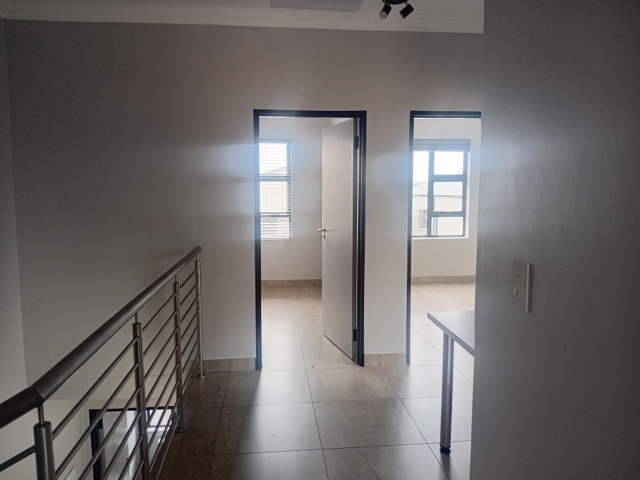 To Let 3 Bedroom Property for Rent in Olympus AH Gauteng
