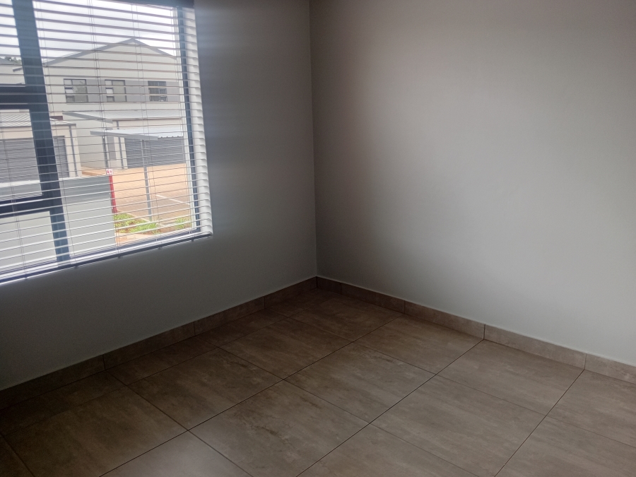 To Let 3 Bedroom Property for Rent in Olympus AH Gauteng