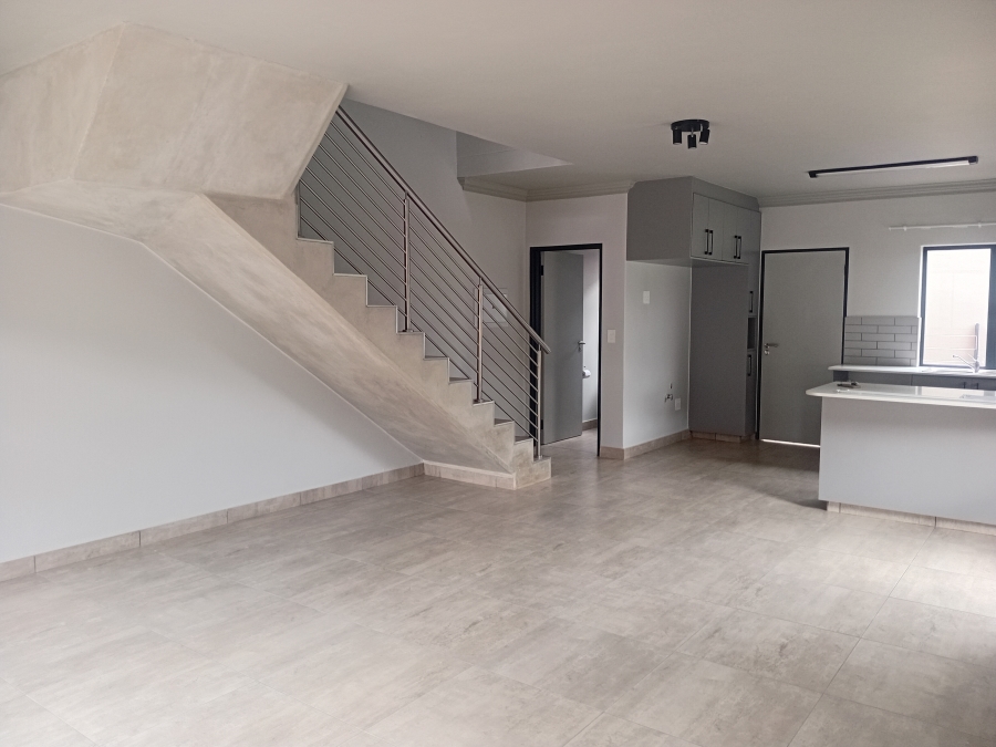 To Let 3 Bedroom Property for Rent in Olympus AH Gauteng