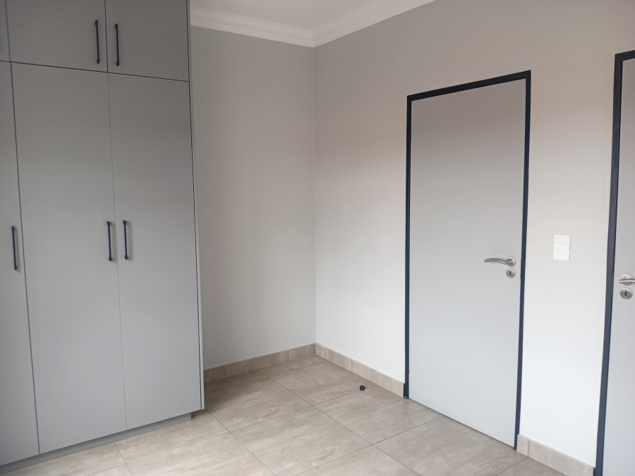 To Let 2 Bedroom Property for Rent in Olympus AH Gauteng