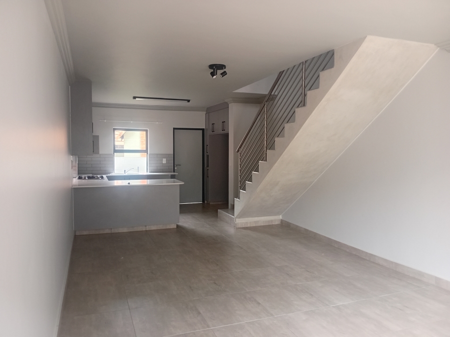 To Let 2 Bedroom Property for Rent in Olympus AH Gauteng