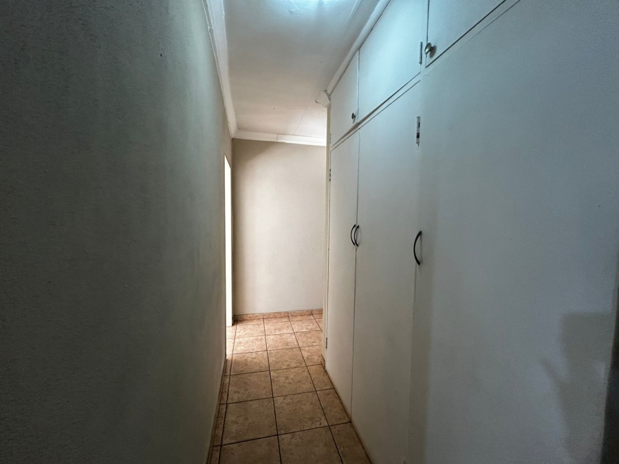 4 Bedroom Property for Sale in Waverley Gauteng