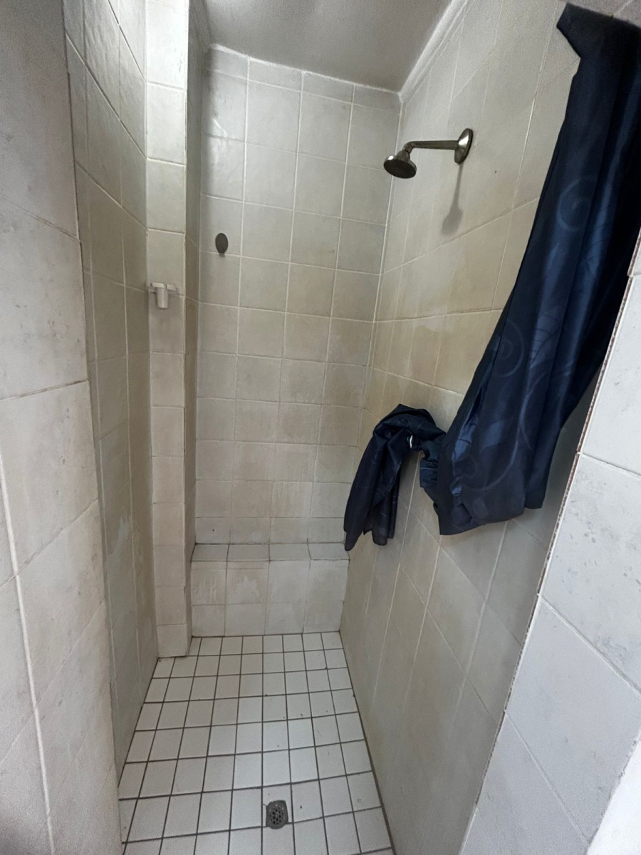 4 Bedroom Property for Sale in Waverley Gauteng