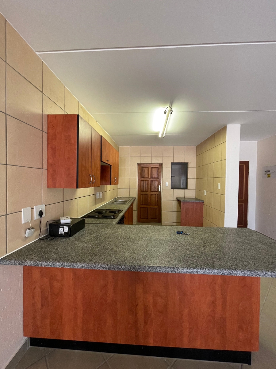 To Let 2 Bedroom Property for Rent in Northgate Gauteng