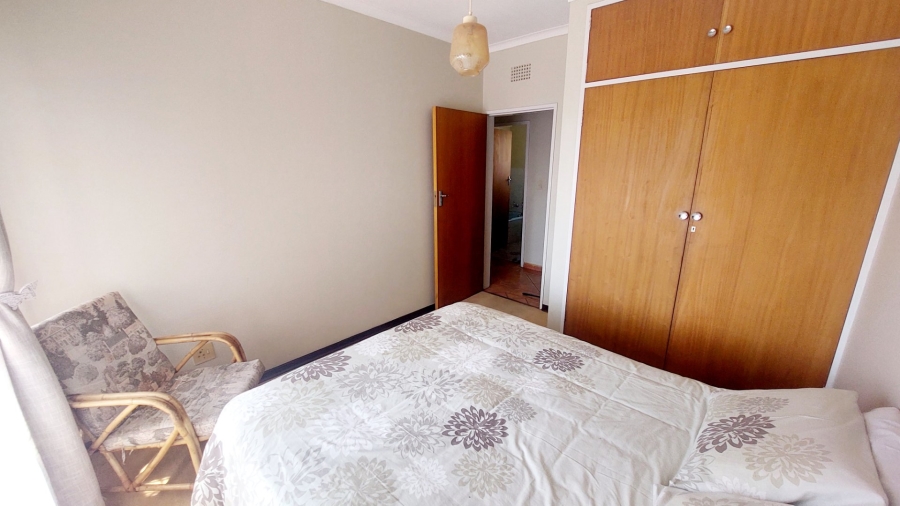 4 Bedroom Property for Sale in Helikonpark Gauteng