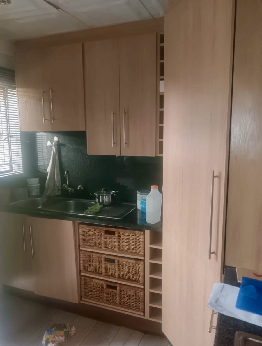 2 Bedroom Property for Sale in Sebokeng Zone 6 Gauteng