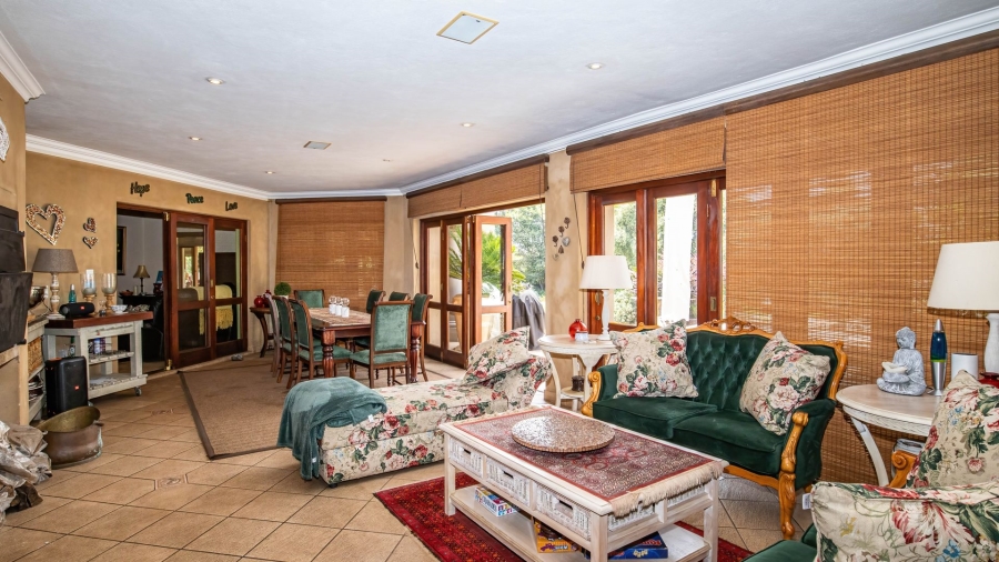 4 Bedroom Property for Sale in Cornwall Hill Gauteng