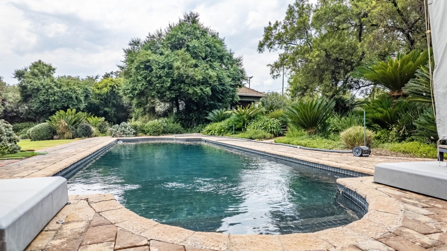 4 Bedroom Property for Sale in Cornwall Hill Gauteng