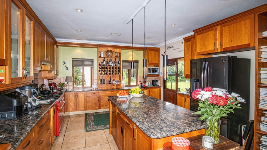 4 Bedroom Property for Sale in Cornwall Hill Gauteng