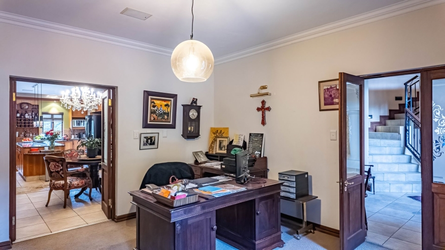 4 Bedroom Property for Sale in Cornwall Hill Gauteng