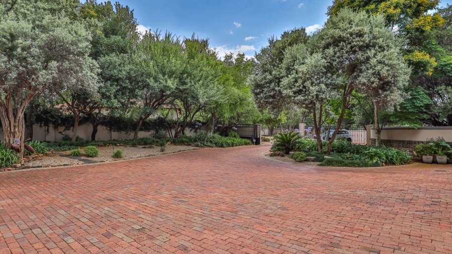 4 Bedroom Property for Sale in Cornwall Hill Gauteng