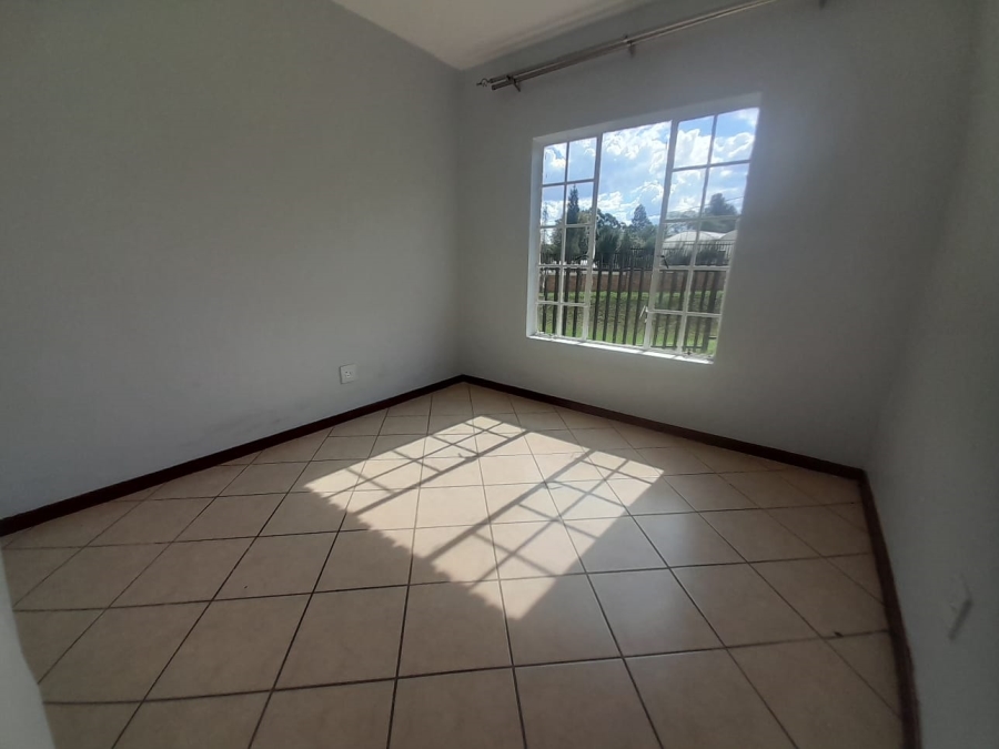 2 Bedroom Property for Sale in Honeydew Gauteng