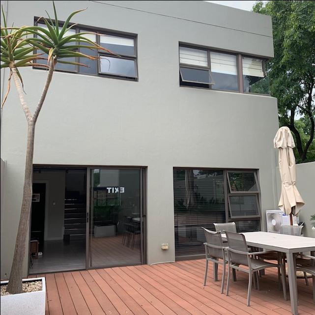 4 Bedroom Property for Sale in Sandown Gauteng