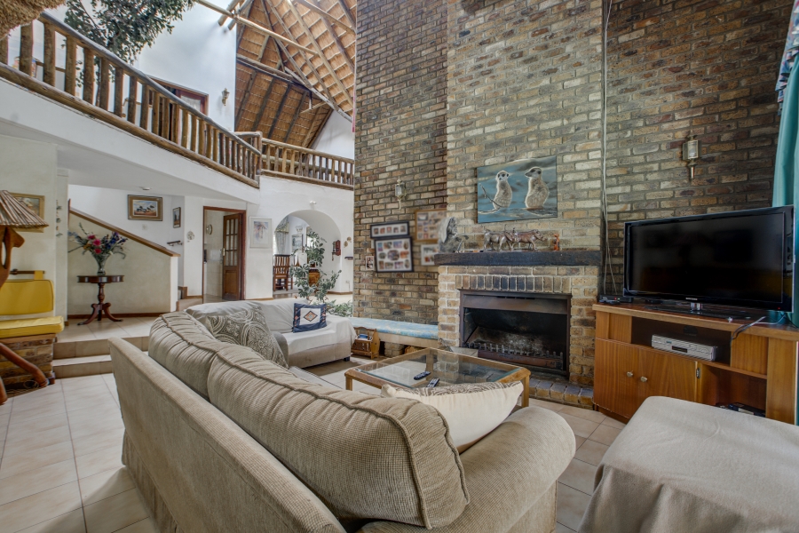 5 Bedroom Property for Sale in Bryanston Gauteng