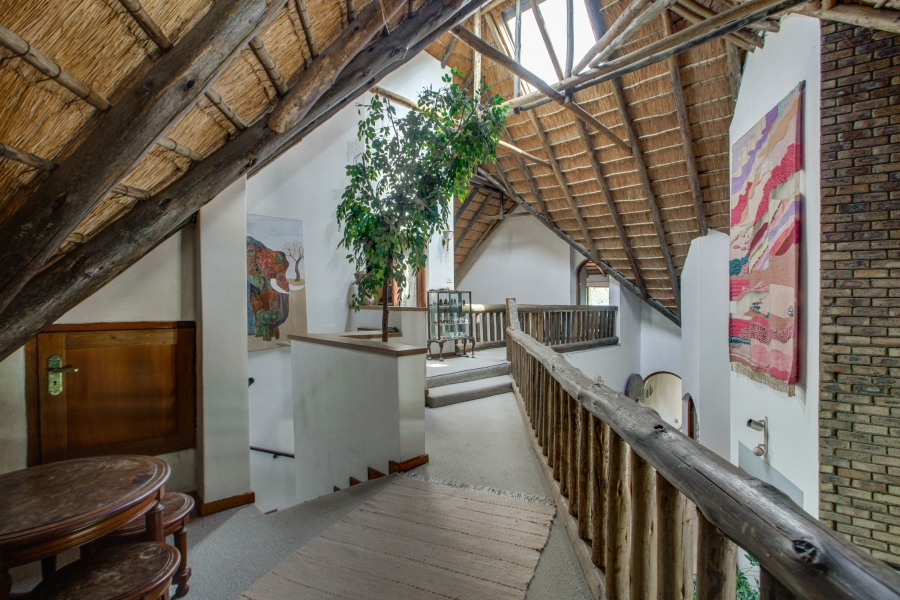 5 Bedroom Property for Sale in Bryanston Gauteng