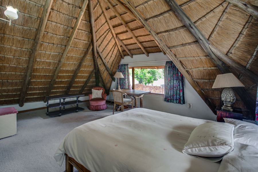 5 Bedroom Property for Sale in Bryanston Gauteng