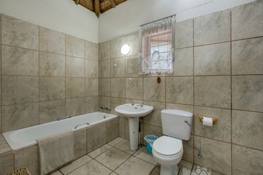 5 Bedroom Property for Sale in Bryanston Gauteng