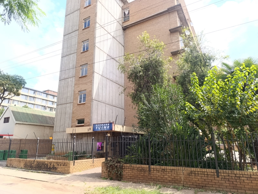 2 Bedroom Property for Sale in Sunnyside Gauteng