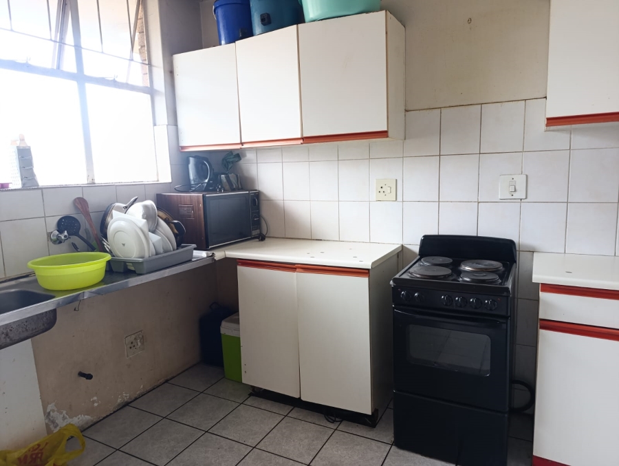 2 Bedroom Property for Sale in Sunnyside Gauteng