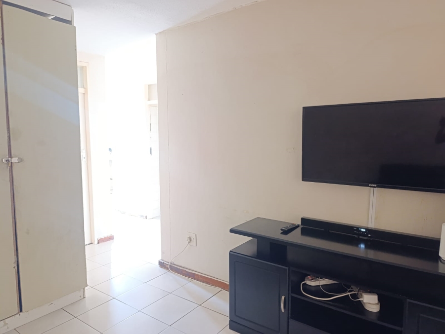 2 Bedroom Property for Sale in Sunnyside Gauteng