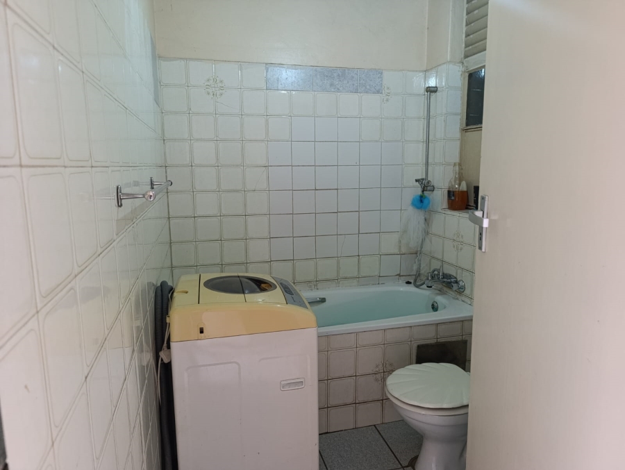 2 Bedroom Property for Sale in Sunnyside Gauteng