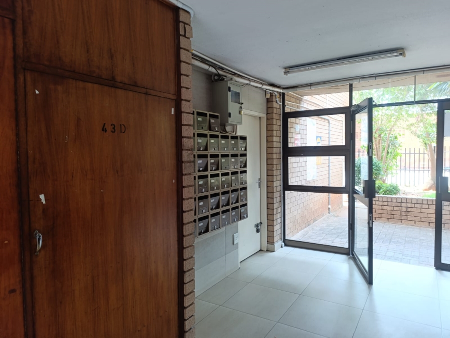 2 Bedroom Property for Sale in Sunnyside Gauteng