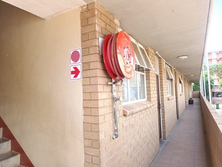 2 Bedroom Property for Sale in Sunnyside Gauteng