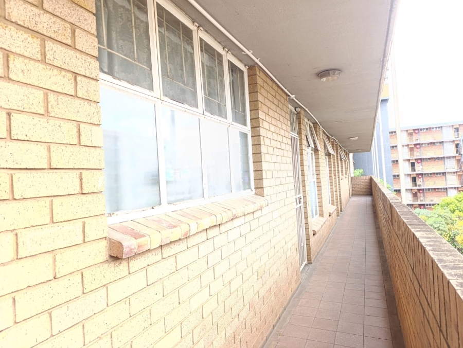 2 Bedroom Property for Sale in Sunnyside Gauteng
