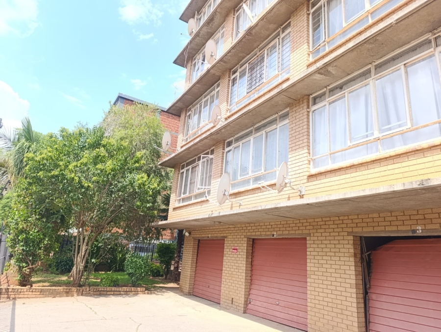 2 Bedroom Property for Sale in Sunnyside Gauteng