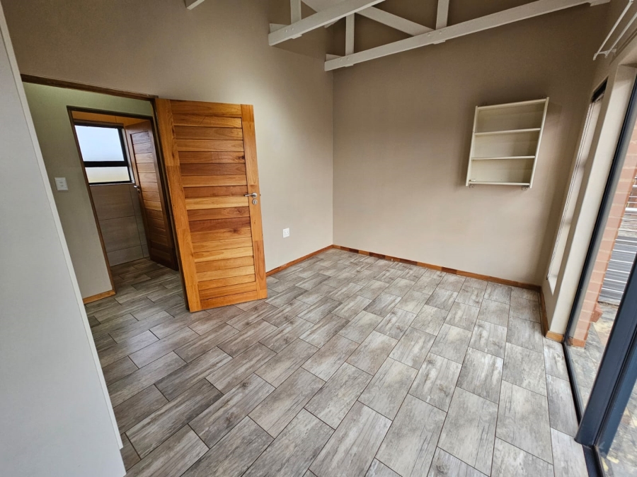 To Let 4 Bedroom Property for Rent in Summer Place Estate Gauteng