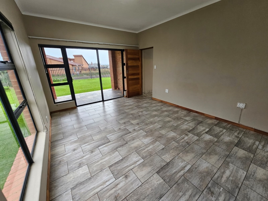 To Let 4 Bedroom Property for Rent in Summer Place Estate Gauteng